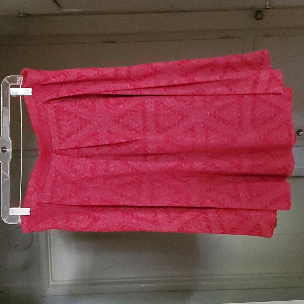 Madison pleated skirt
